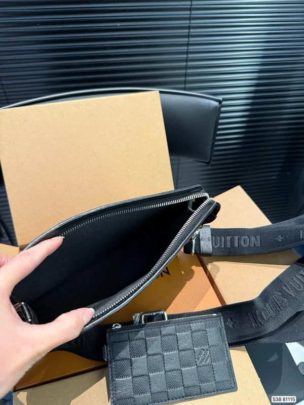 ルイヴィトン ロフーラ バッグ