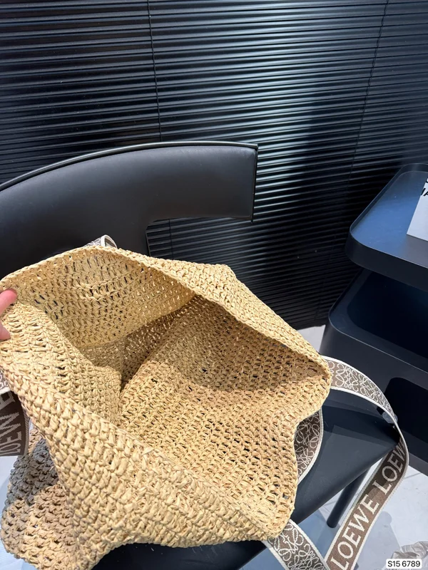 ロエベ バッグ スーパーコピー