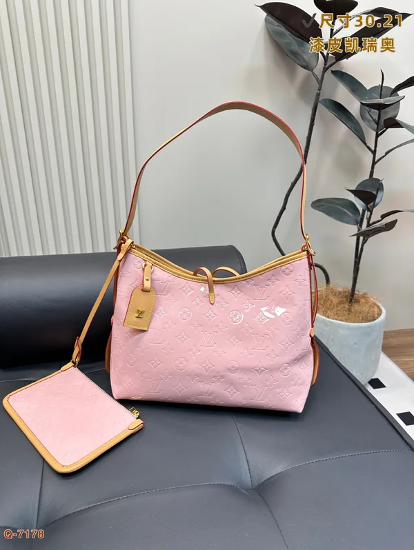 ルイヴィトン Carryall PM ピンク