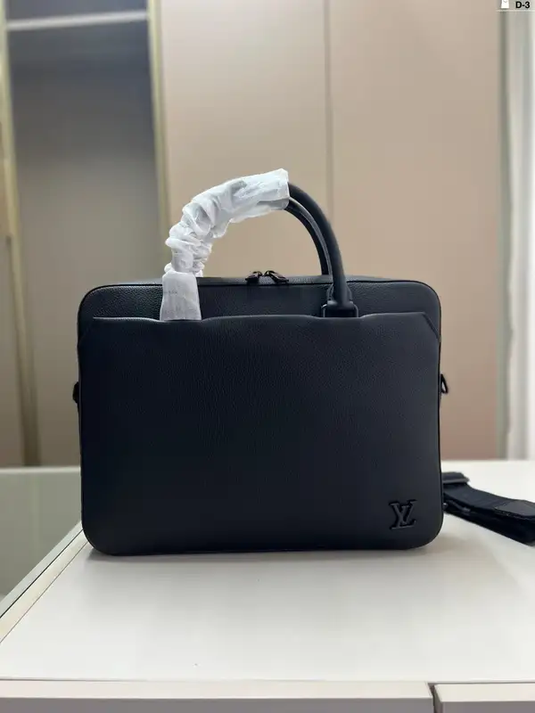 LOUIS VUITTON ブリーフケース メンズ