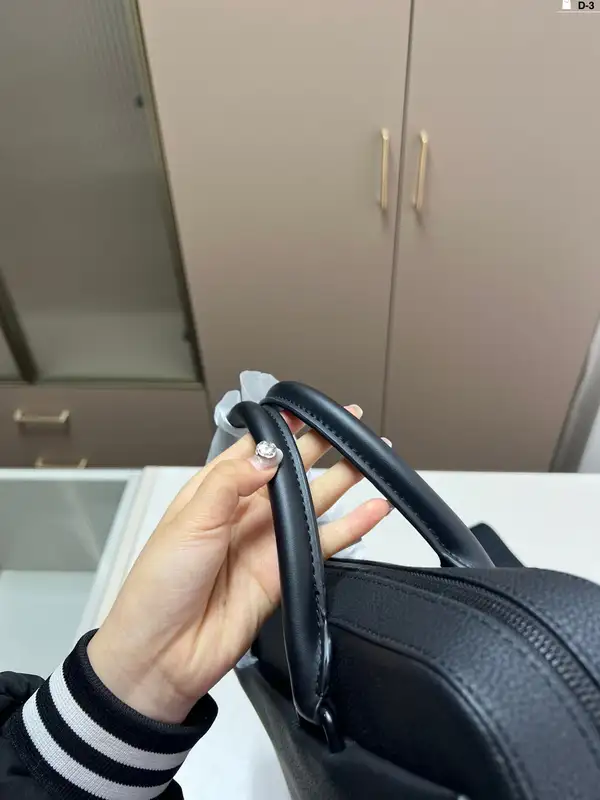 VUITTON A4 ビジネスブリーフケース