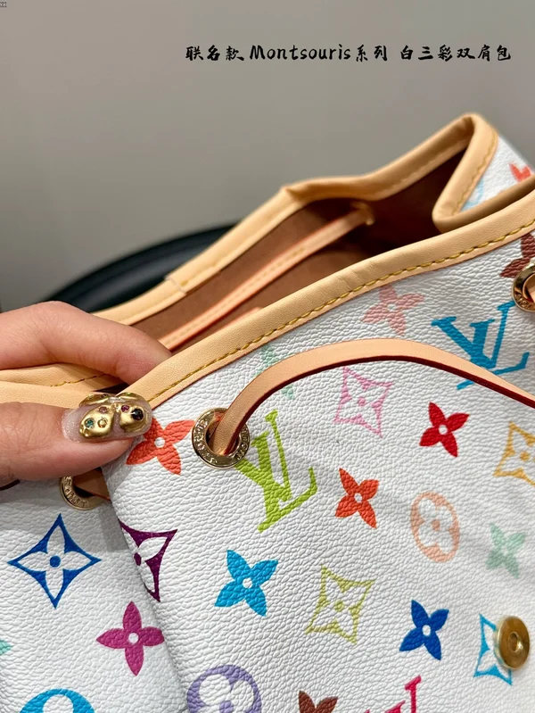 VUITTON バッグパックリュック