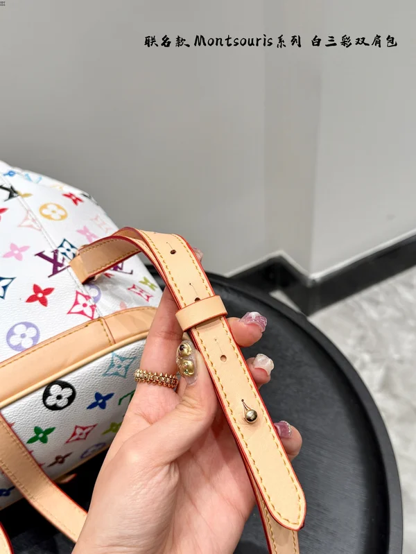 VUITTON バッグパックリュック