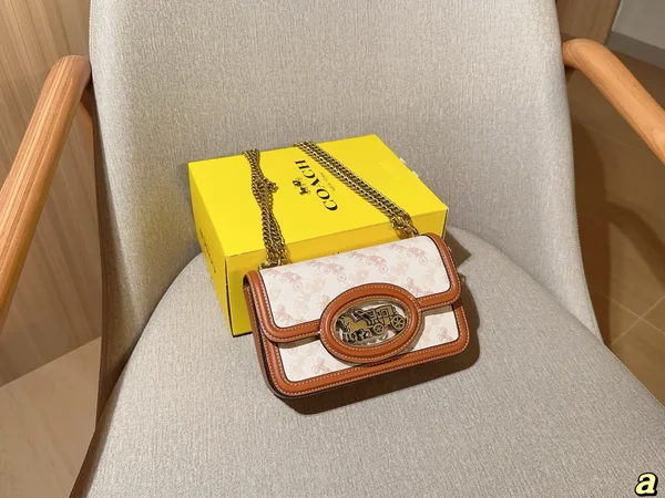 コーチ アウトレット