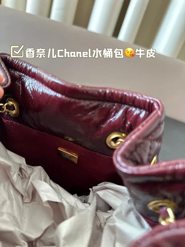 シャネル チェーンショルダーバッグ レディース