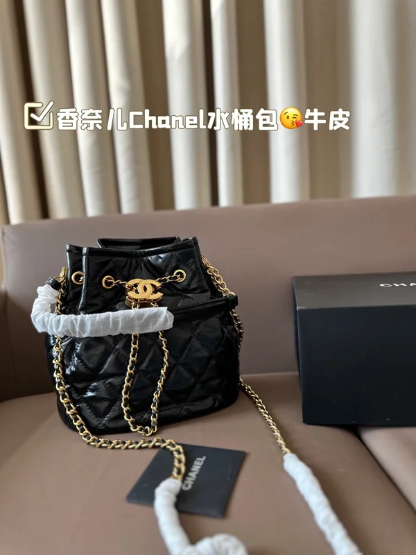 CHANEL 2WAY 巾着バッグ