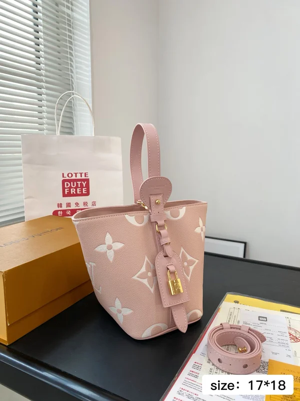 ルイヴィトン BB ショルダー バッグ