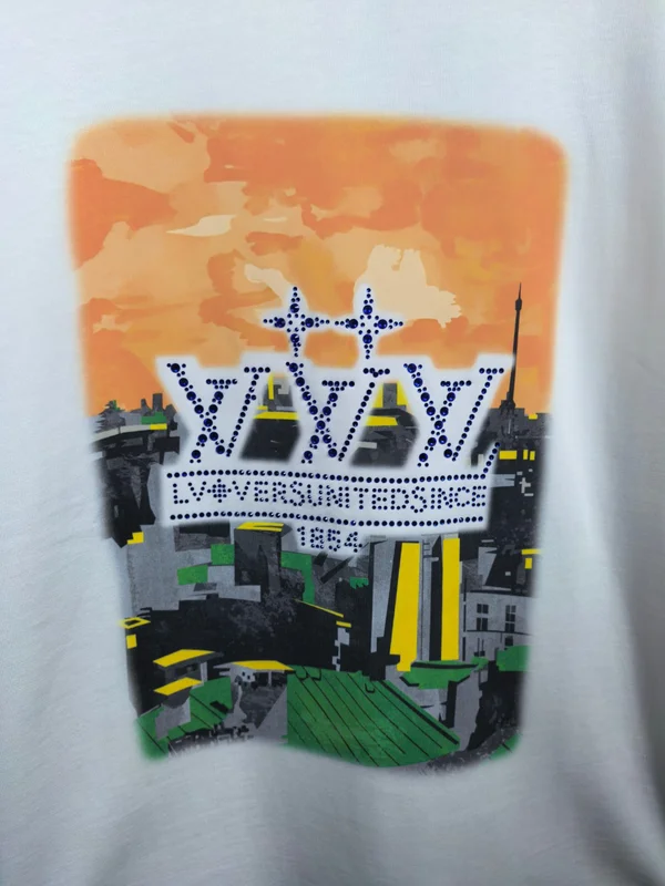 Louis Vuitton Tシャツ