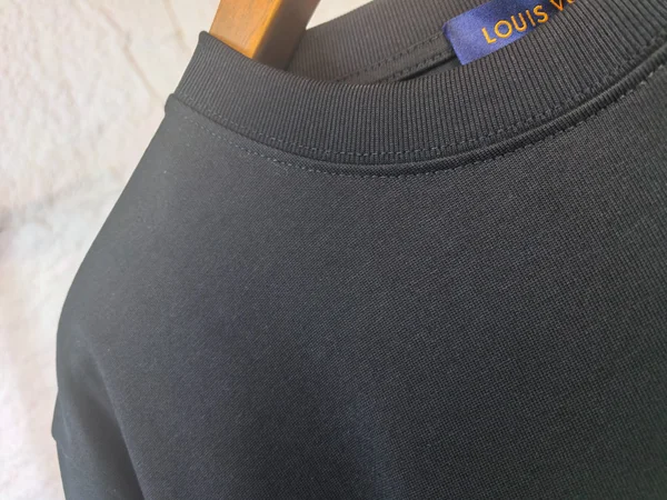 ルイヴィトン クルーネック Ｔシャツ