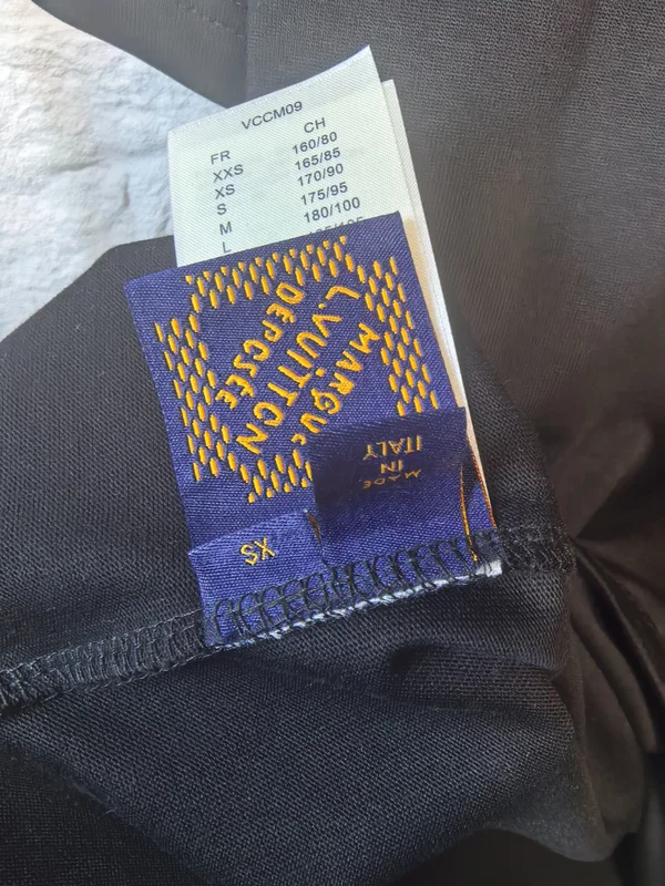 ルイヴィトン VVN パッチ 半袖