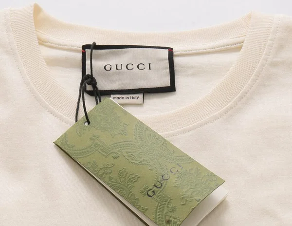 GUCCI 白 Tシャツ