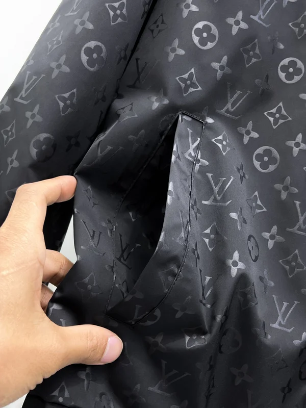 ルイヴィトン ジャケット