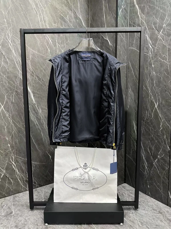 ルイヴィトン 総柄 薄手 ジャケット