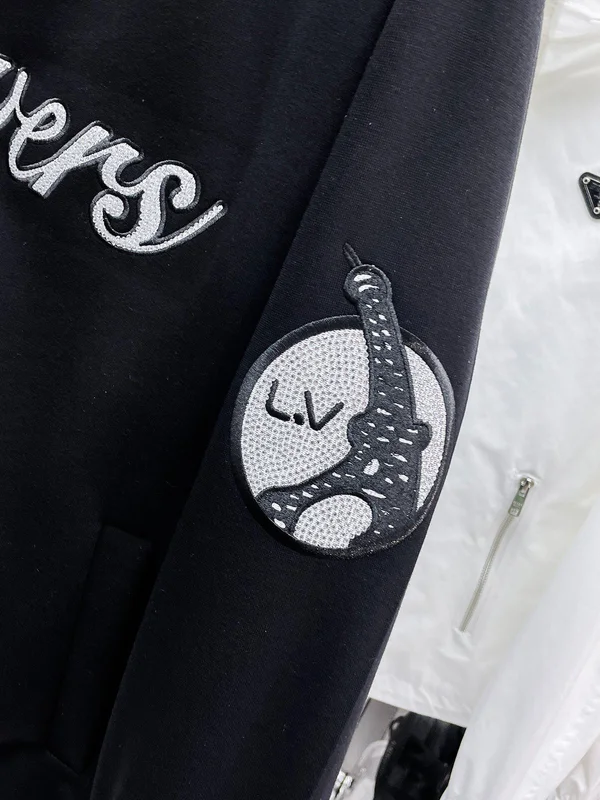 LOUIS VUITTON ナイロンジャケット