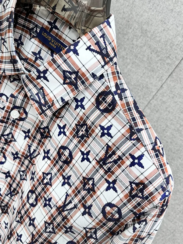 ルイヴィトン 長袖シャツ