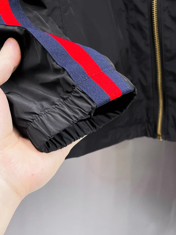 GUCCI パッチロゴ ジャケット