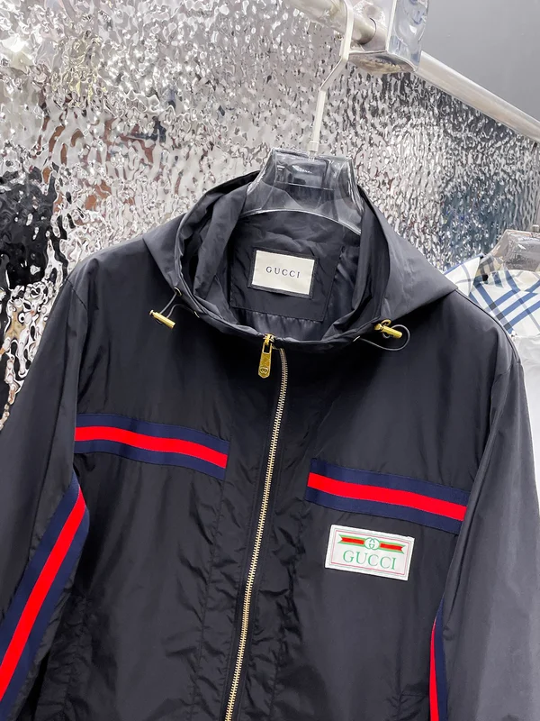 GUCCI パーカー おしゃれ