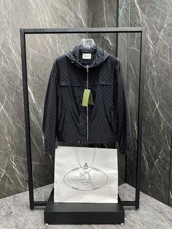 グッチ フード付きジャケット