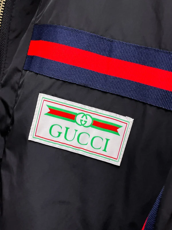 GUCCI パッチロゴ ジャケット