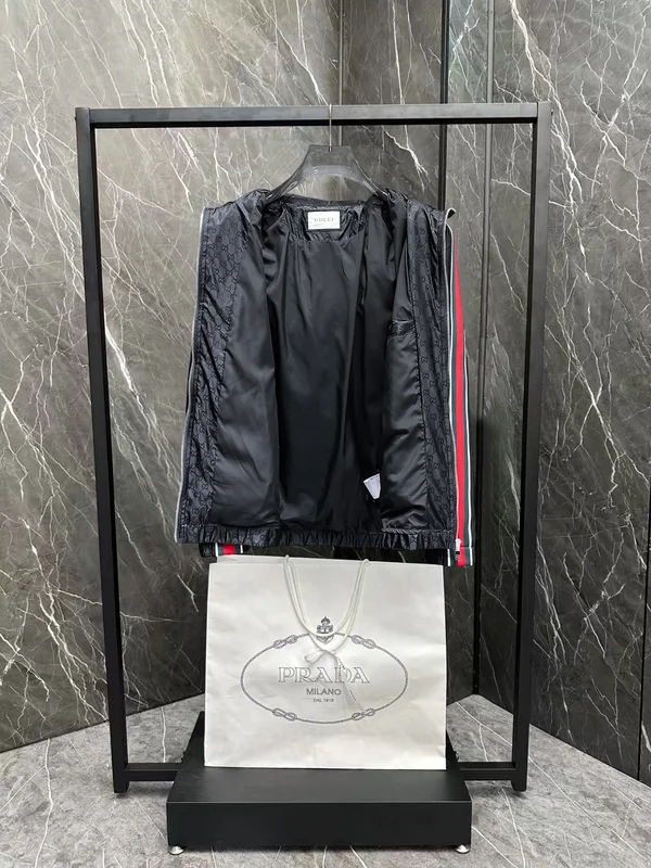 GUCCI メンズ アウター