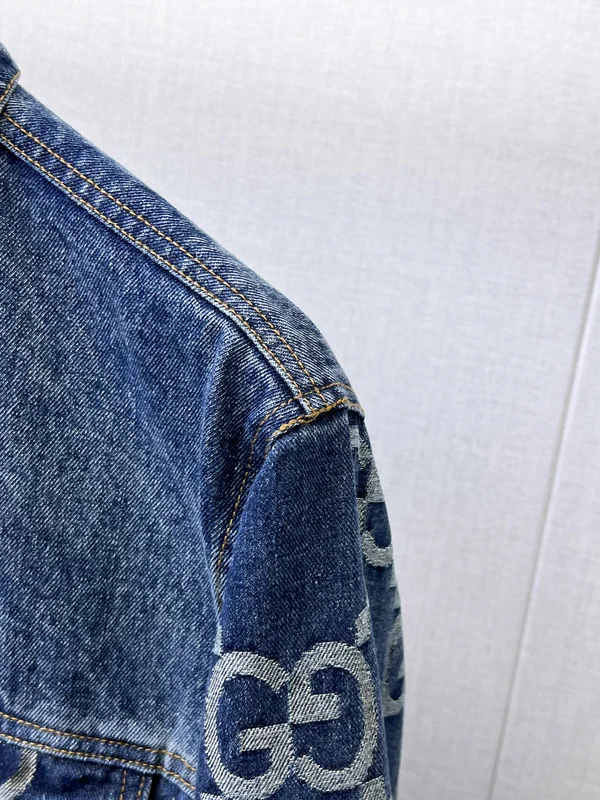 GUCCI メンズ デニム アウター