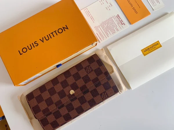 LOUIS VUITTON ポルトフォイユ・サラ ダミエ