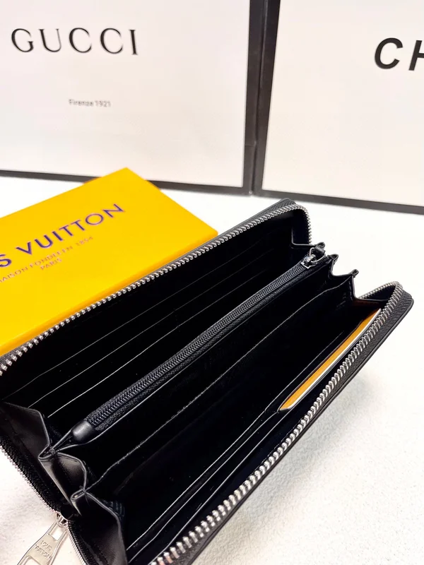 ルイヴィトン 男性用 長財布