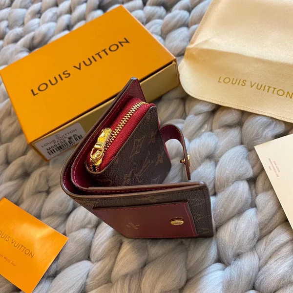 ルイヴィトン コンパクトウォレット