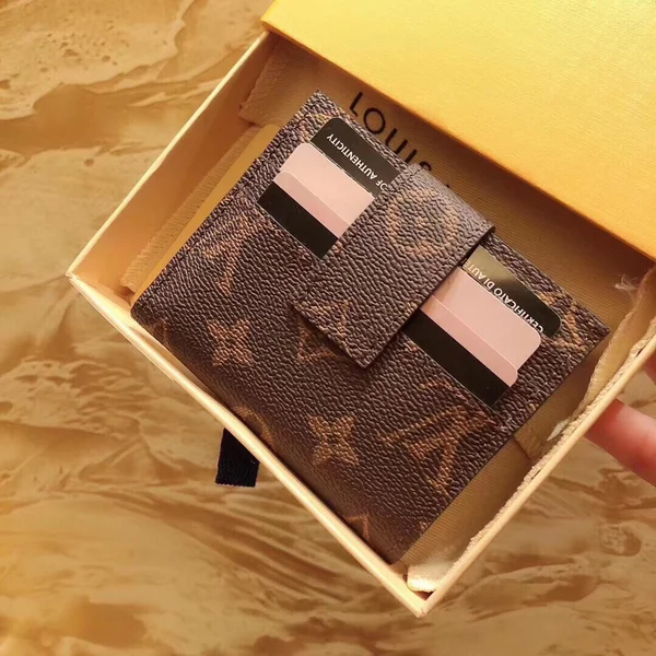 ルイヴィトン 財布 カードポケット