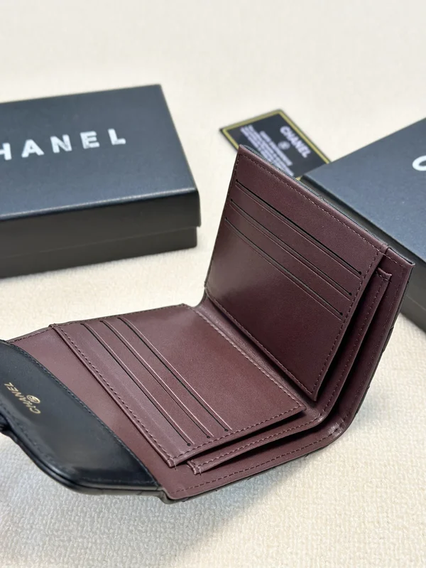 CHANEL マトラッセ 財布