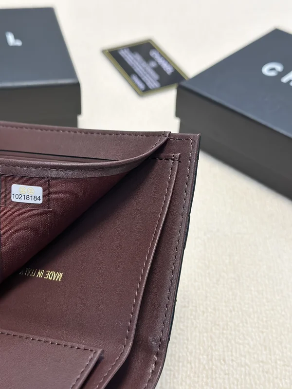 シャネル 財布 キャビアスキン レザー