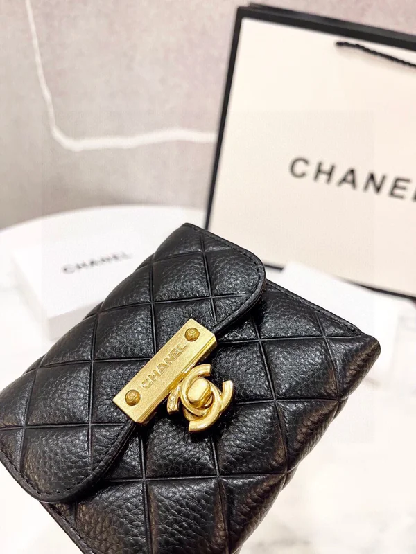 CHANELミニ財布 ゴールド金具