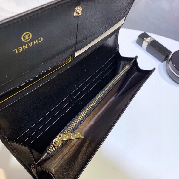 シャネル 長財布 レザー 革