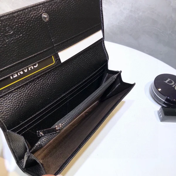 シャネル ウォレット コピー