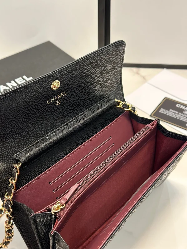 シャネル チェーン 長財布