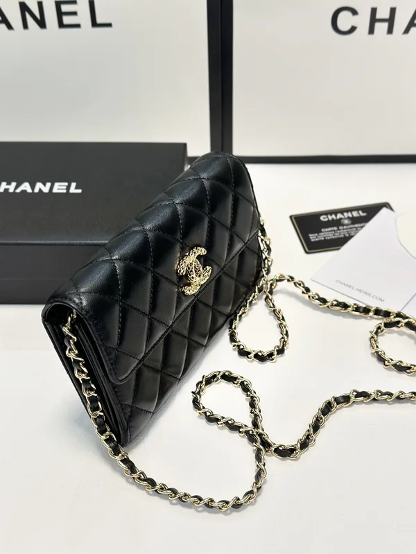 シャネル チェーンウォレット レディース