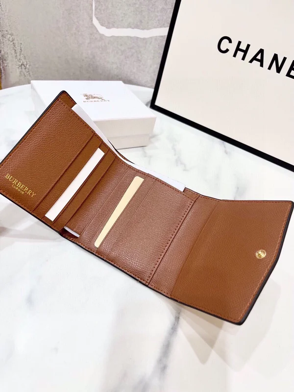 バーバリー ランカスター 財布