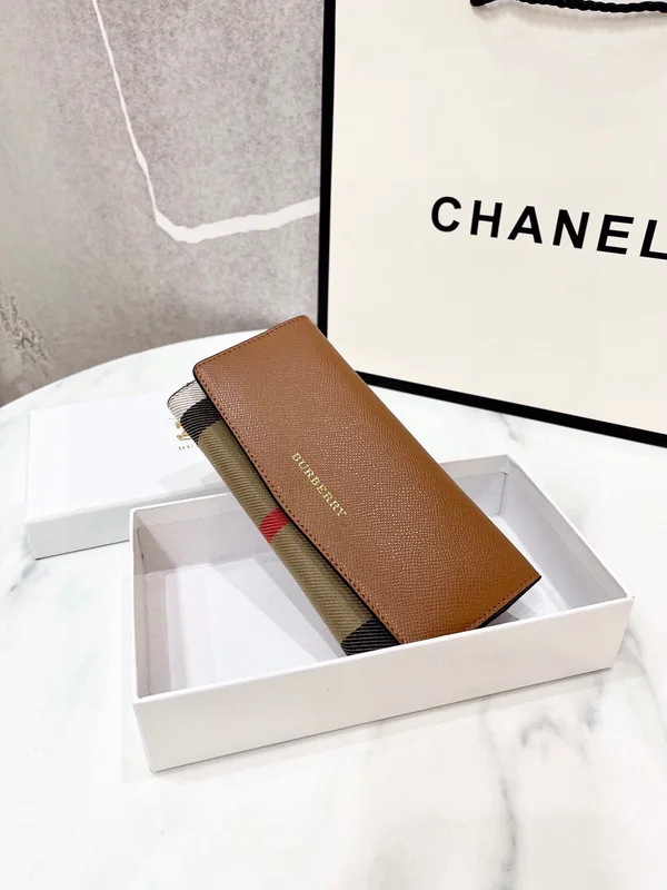 バーバリー 長財布 カーフレザー