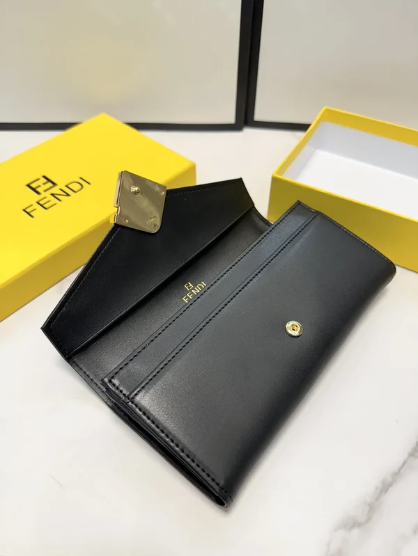 フェンディ FFダイヤモンド 長財布
