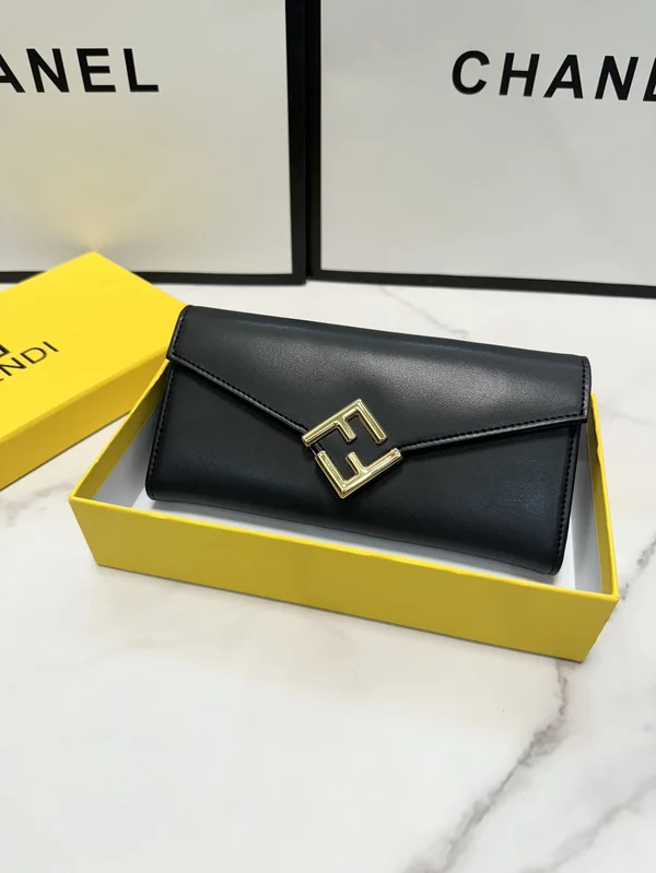 フェンディ 財布 通販