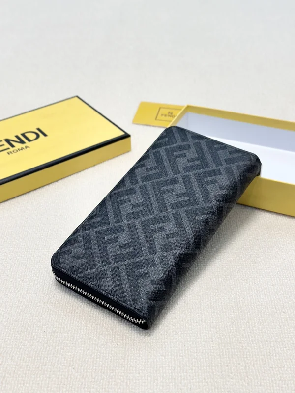 FENDI メンズ 財布