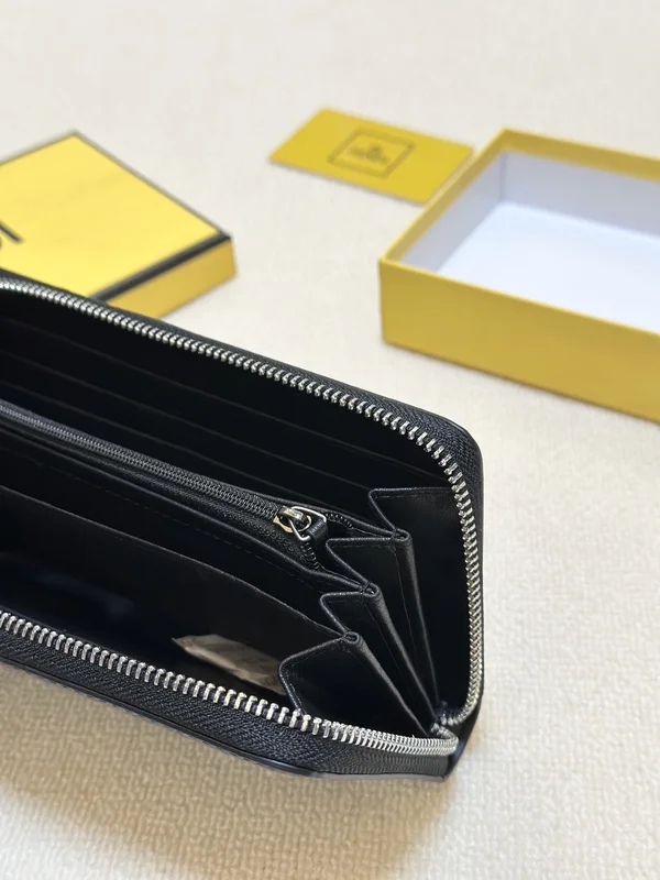 フェンディ 財布スーパーコピー