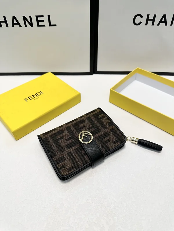 フェンディ 財布 レディース