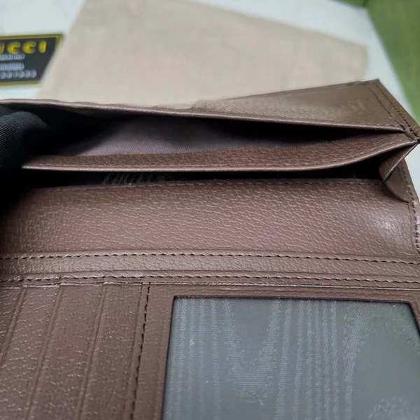 GUCCI 財布 彼氏 プレゼント