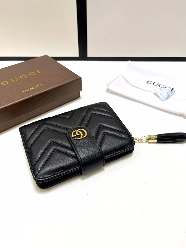 グッチレザー 財布