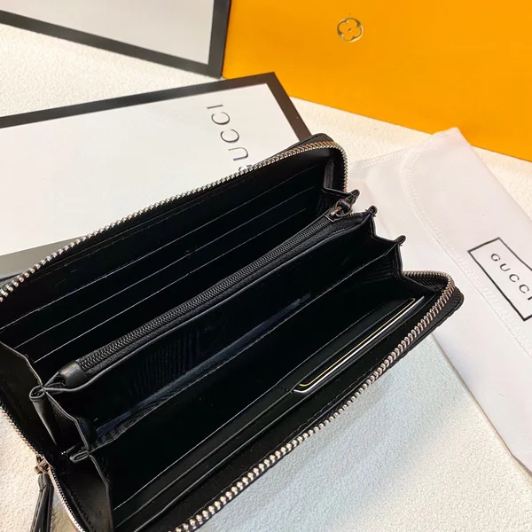 グッチ 長財布 黒