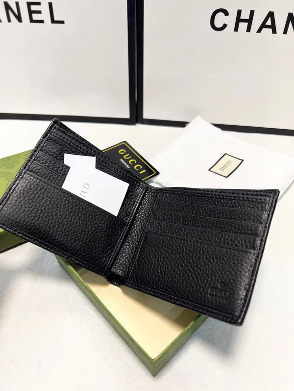 GUCCI シマ 財布