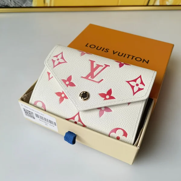 LOUIS VUITTON ポルトフォイユ・ヴィクトリーヌ