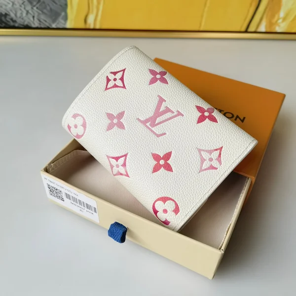 ルイヴィトン ショートウォレット