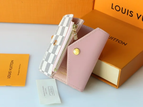 ルイヴィトン ミニ財布 人気